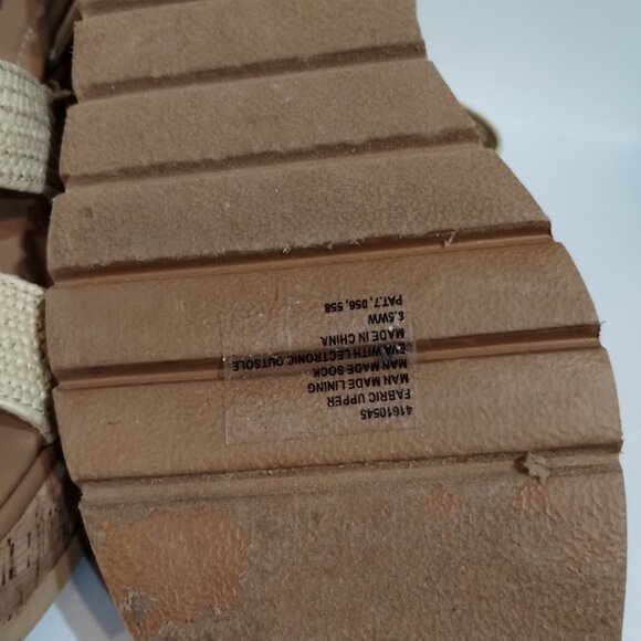 Torrid Wedge Platform Stretch Raffia Sandal - Picture 3 of 6